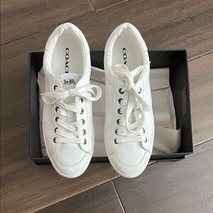 Coach White Leather Low-Top Sneakers